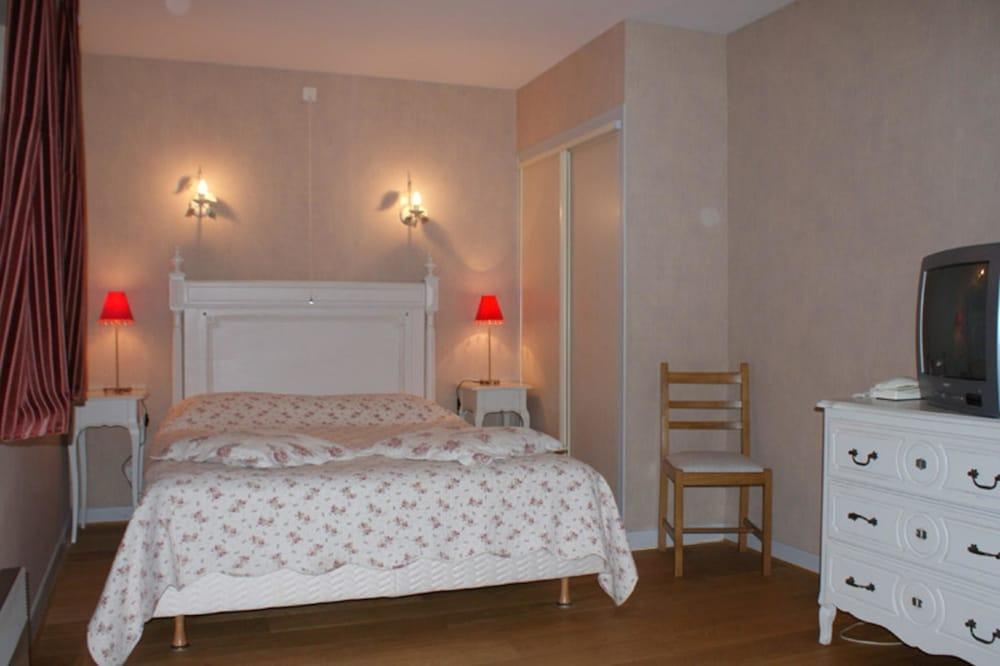 Auberge La Tomette, The Originals Relais Vitrac  Экстерьер фото